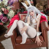 西园寺南歌《碧蓝航线 恶毒兔女郎》主题写真：25张全套美图，含10个视频