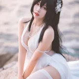 宮本桜《碧蓝航线 大凤花嫁》主题写真：32张全套美图