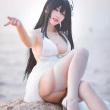 宮本桜《碧蓝航线 大凤花嫁》主题写真：32张全套美图