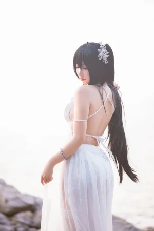 宮本桜《碧蓝航线 大凤花嫁》主题写真：32张全套美图
