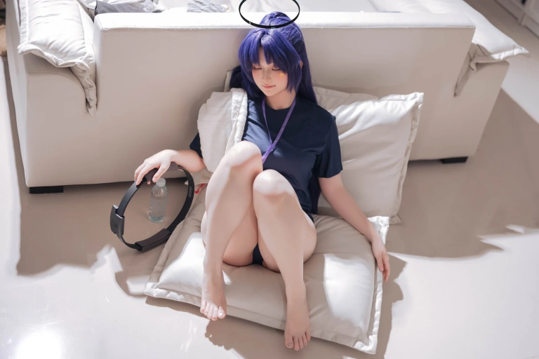 屿鱼《优香体操服》主题写真：40张全套美图