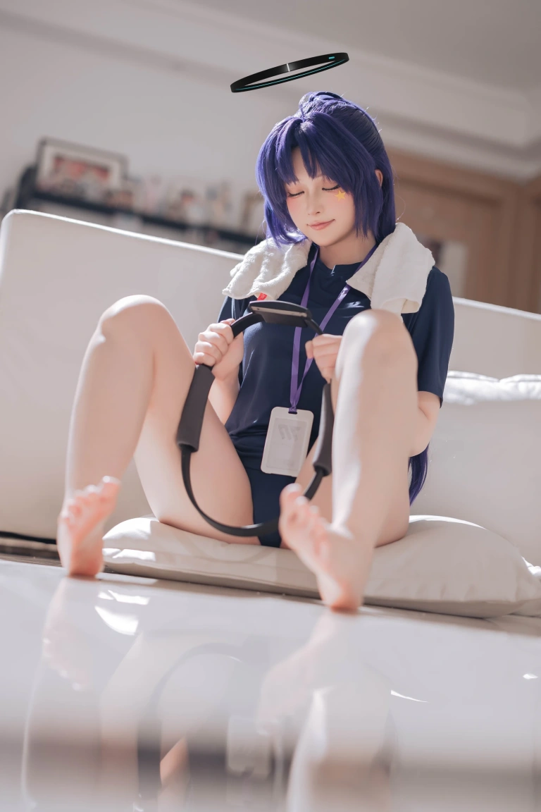 屿鱼《优香体操服》主题写真：40张全套美图