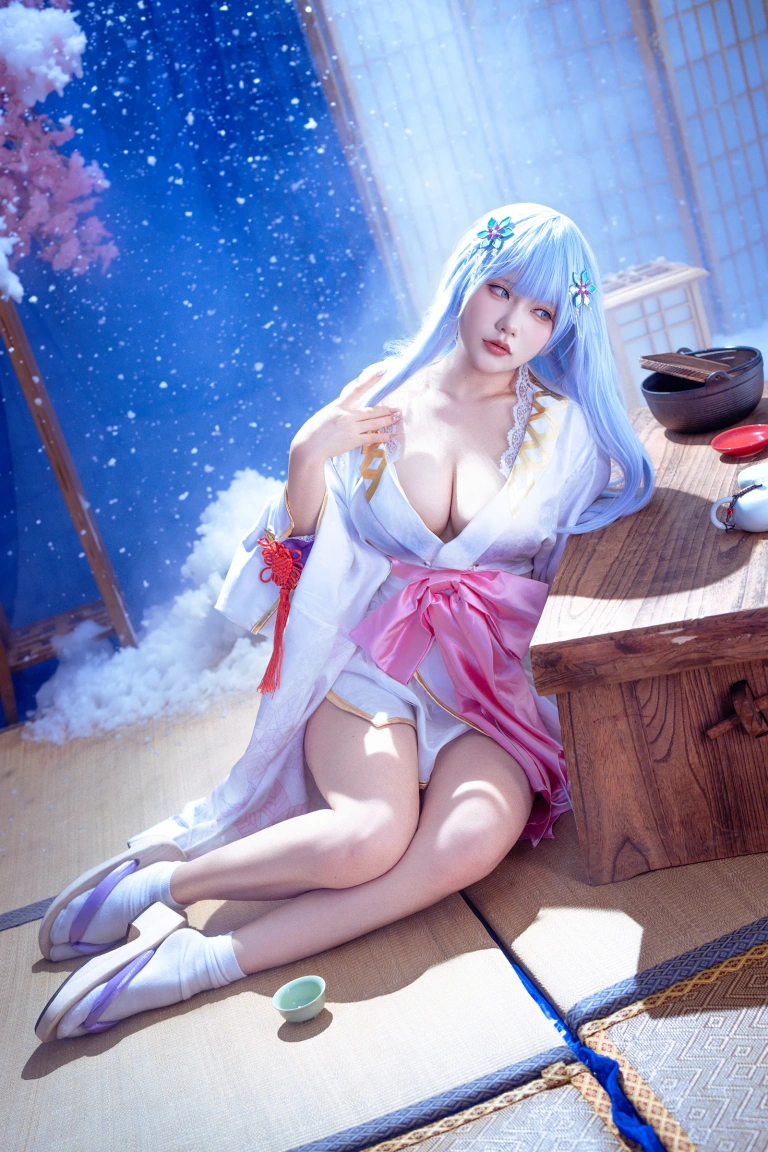 是一只熊仔《白雪姬（美少女万华镜异闻：雪女）》主题写真：41张全套美图