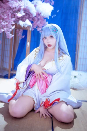 是一只熊仔《白雪姬（美少女万华镜异闻：雪女）》主题写真：41张全套美图