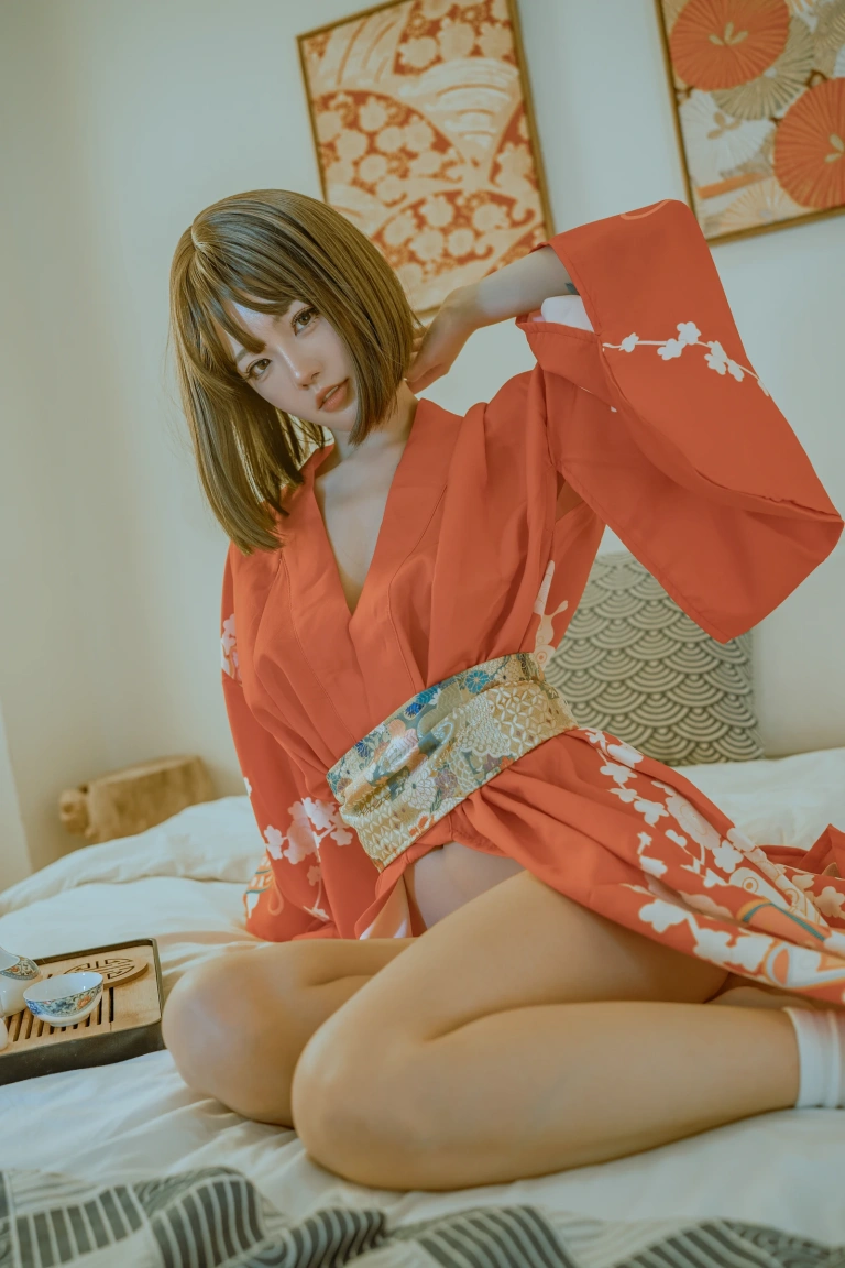 桃良阿宅《浴衣》主题写真：45张全套美图