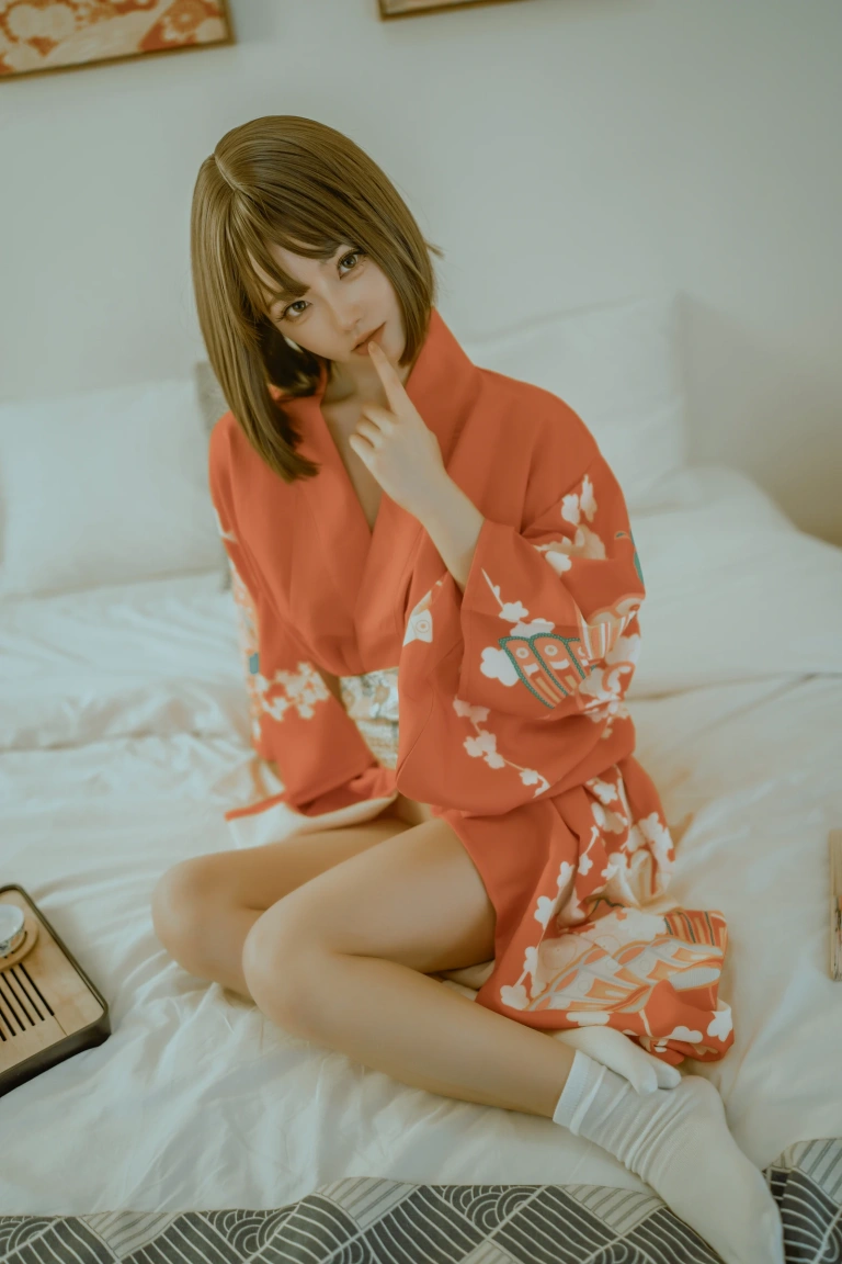 桃良阿宅《浴衣》主题写真：45张全套美图