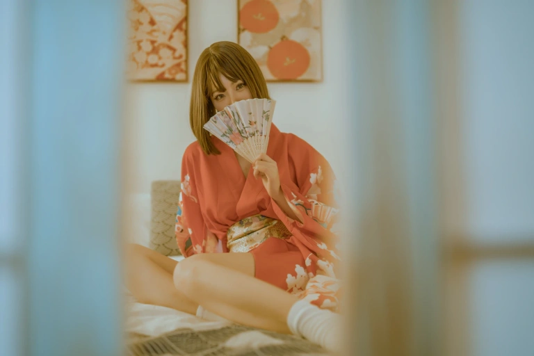 桃良阿宅《浴衣》主题写真：45张全套美图