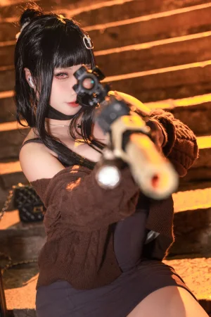 贞子蜜桃《杀手妻子》主题写真：74张全套美图，含1个视频