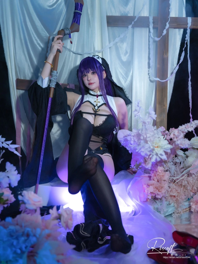 前羽《フェルン Fern 修女ver》主题写真：37张全套美图，含4个视频