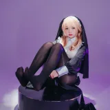 花铃《圣堂修女》主题写真：151张全套美图