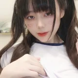 九言《体操服 生日福利》主题写真：20张全套美图，含3个视频