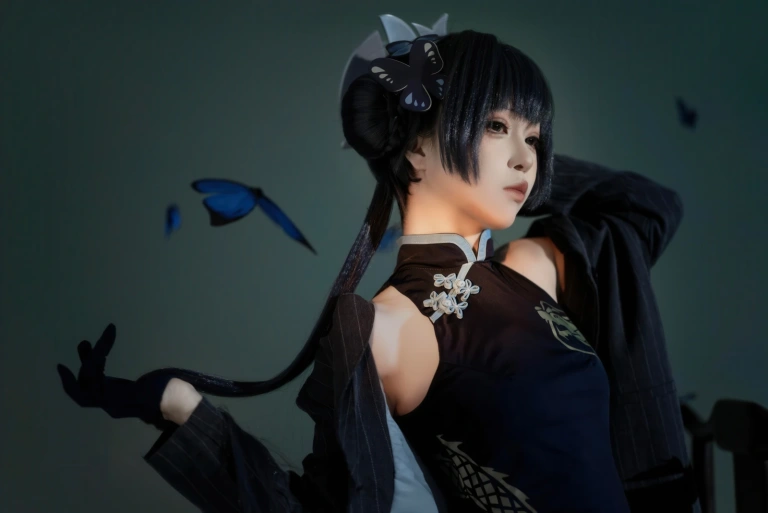 矢量鱼《蔚蓝档案 妃咲》主题写真：24张全套美图