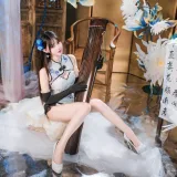 羽生三未《瓶儿·青花瓷旗袍》主题写真：25张全套美图