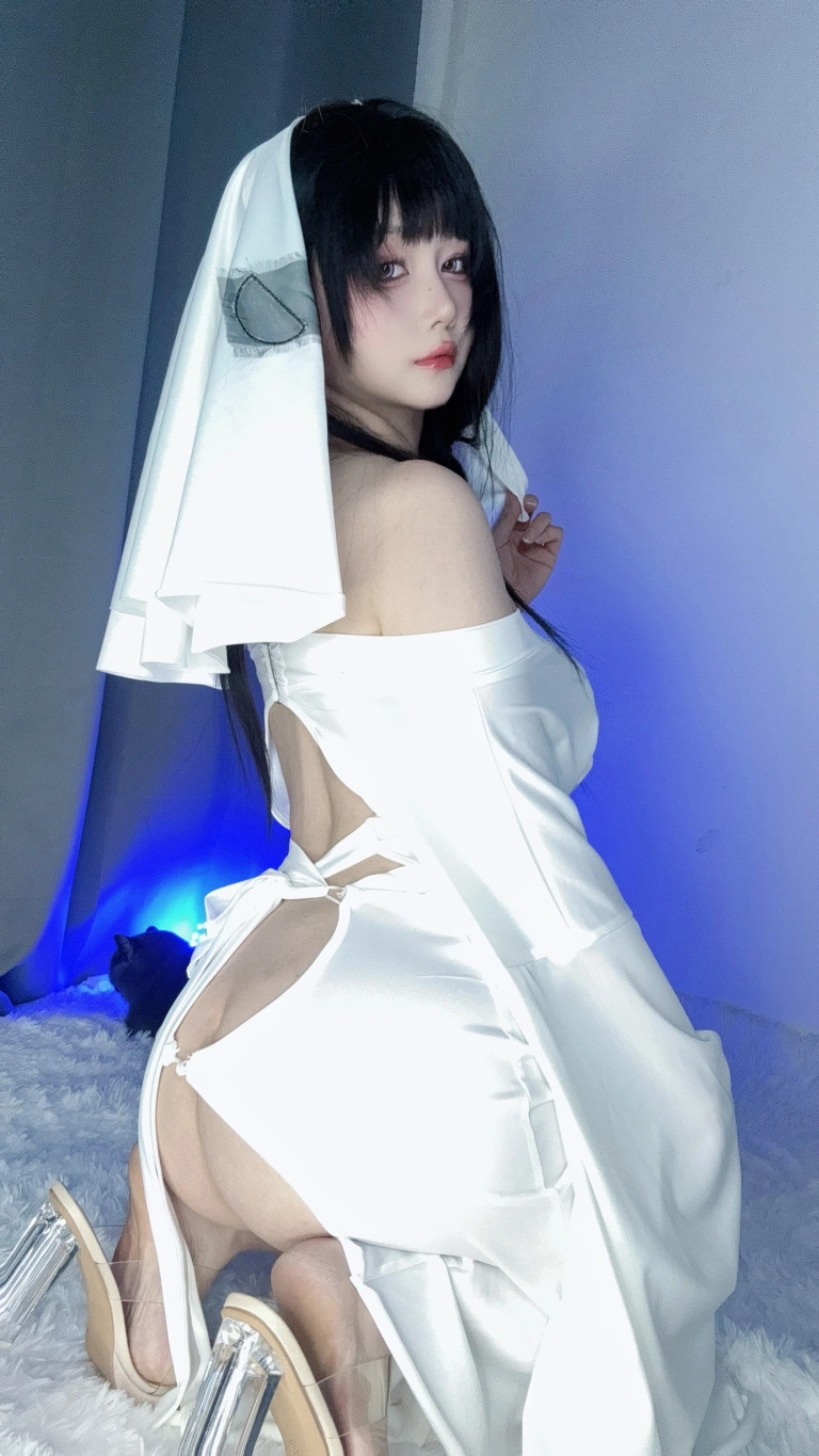 末夜《可爱捣蛋鬼·绝命幽灵娘》主题写真：25张全套美图，含6个视频