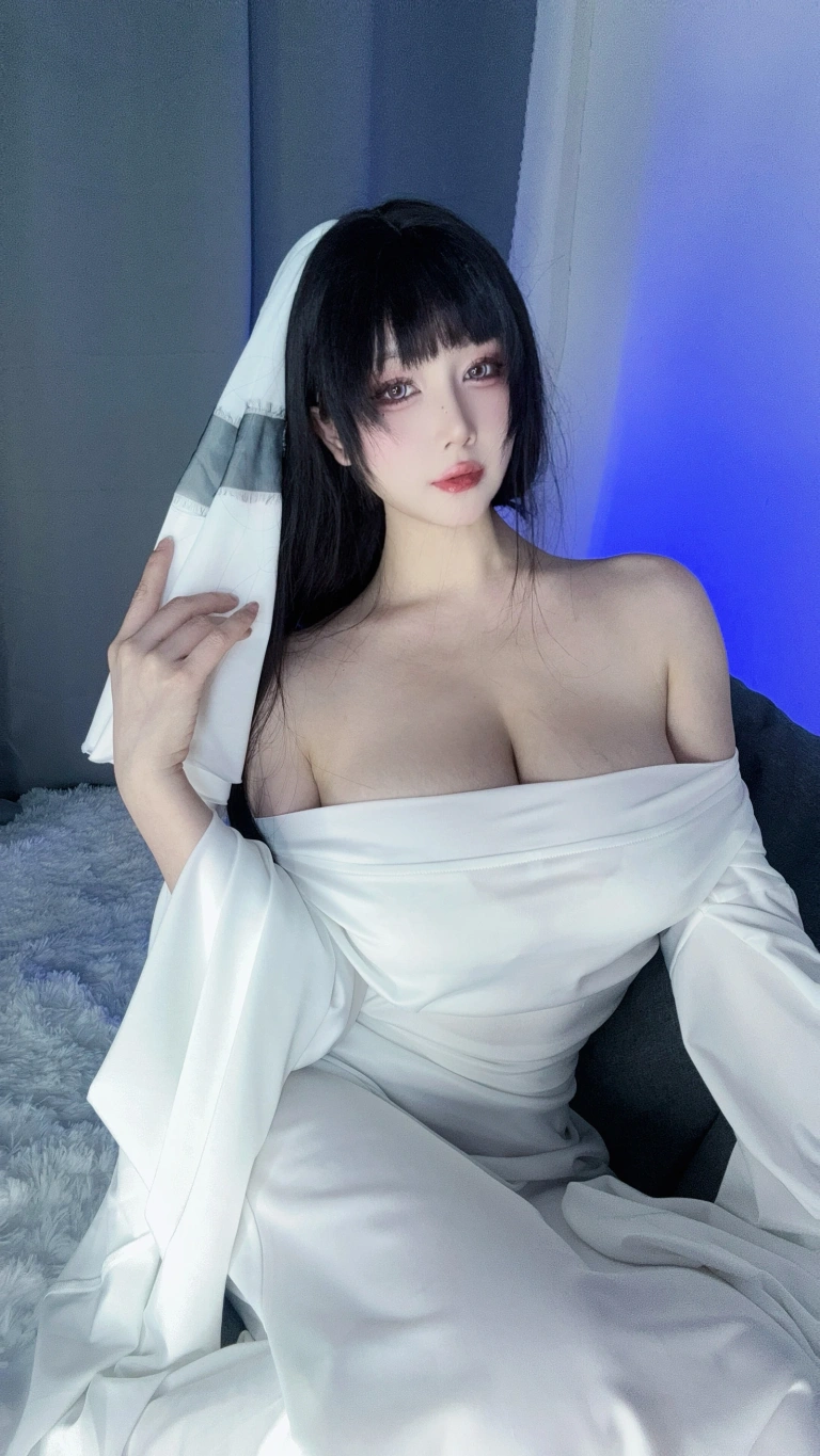 末夜《可爱捣蛋鬼·绝命幽灵娘》主题写真：25张全套美图，含6个视频