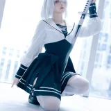 屿鱼《2b萤火虫场照》主题写真：16张全套美图