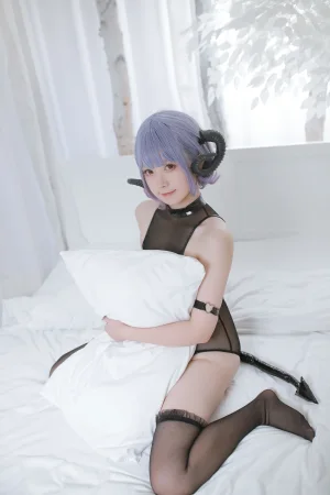 朝霧愛《小恶魔》主题写真：40张全套美图