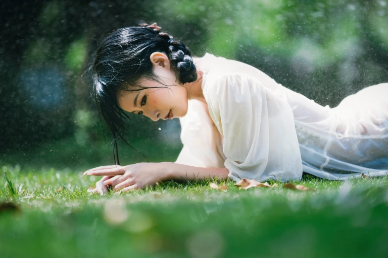清水由乃《湿水洛丽塔》主题写真：61张全套美图，含1个视频