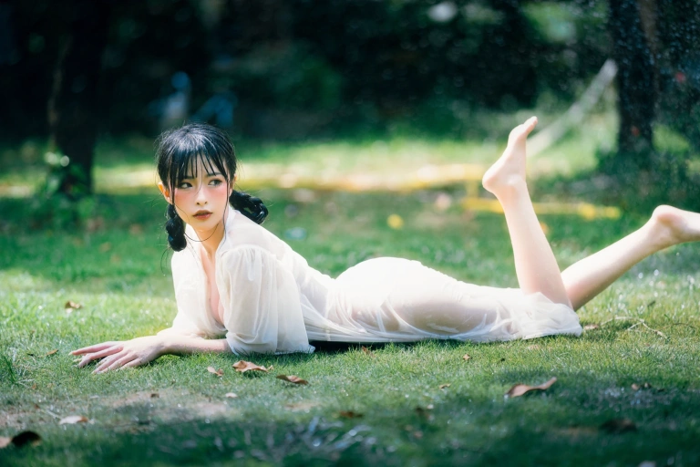 清水由乃《湿水洛丽塔》主题写真：61张全套美图，含1个视频