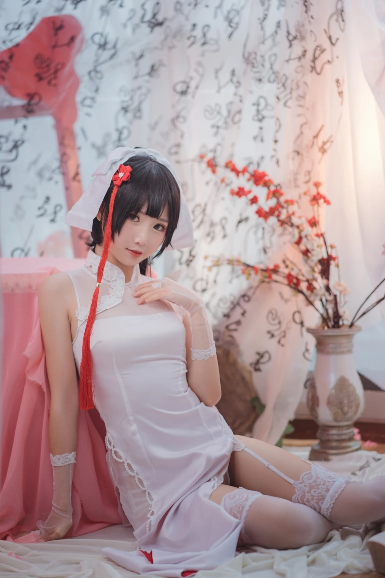 面饼仙儿《高雄旗袍》主题写真：20张全套美图
