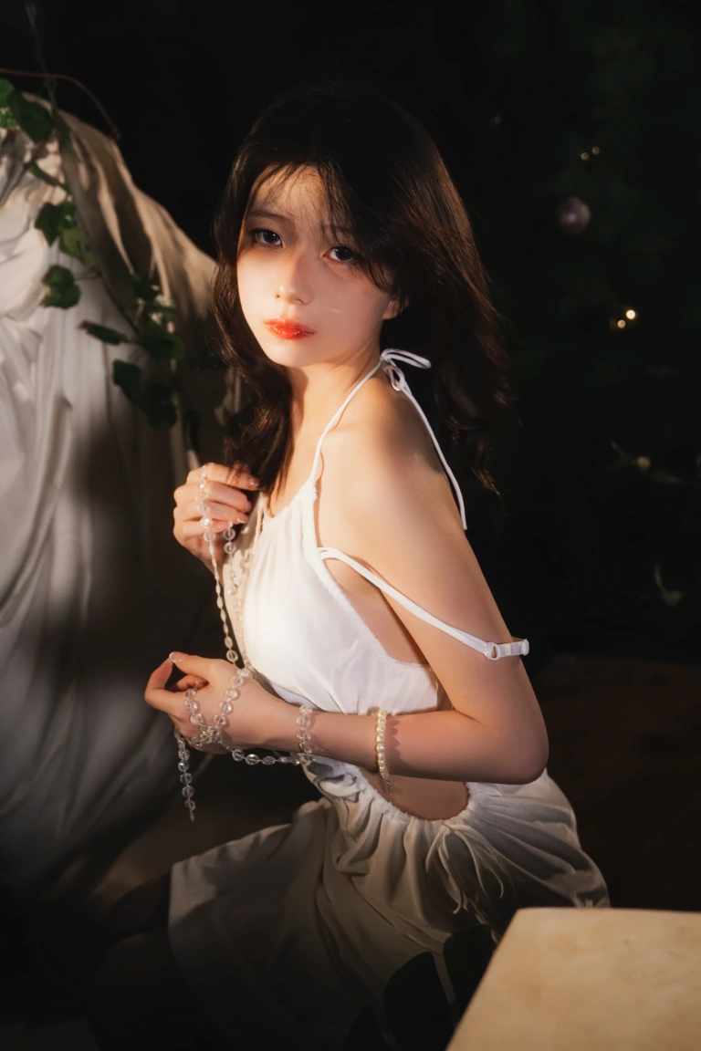清青琴玖《阿佛洛狄忒》主题写真：27张全套美图
