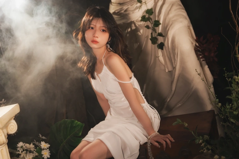 清青琴玖《阿佛洛狄忒》主题写真：27张全套美图