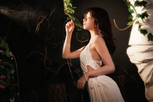 清青琴玖《阿佛洛狄忒》主题写真：27张全套美图