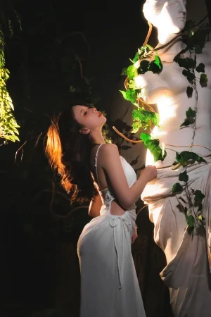 清青琴玖《阿佛洛狄忒》主题写真：27张全套美图