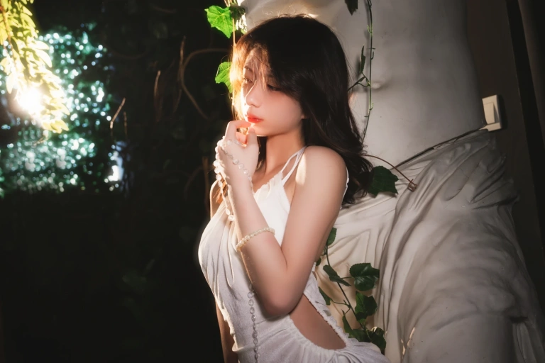 清青琴玖《阿佛洛狄忒》主题写真：27张全套美图