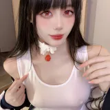 九言《白色体操服》主题写真：31张全套美图，含5个视频