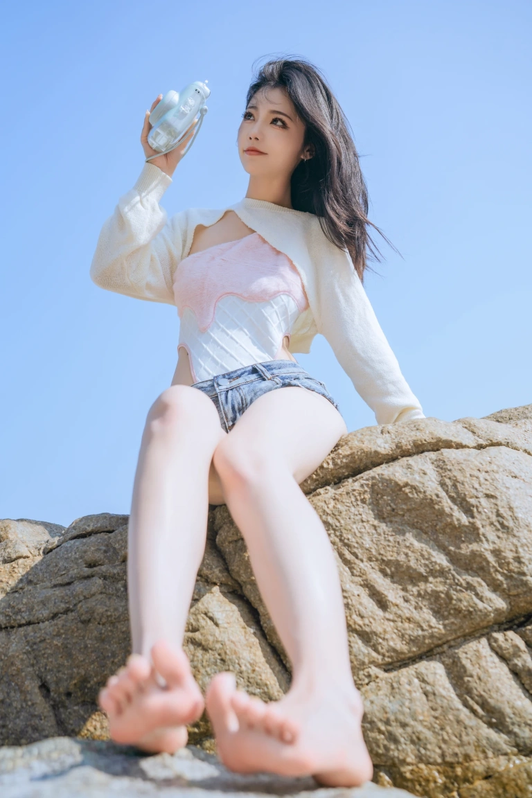 桃良阿宅《冰淇淋》主题写真：33张全套美图