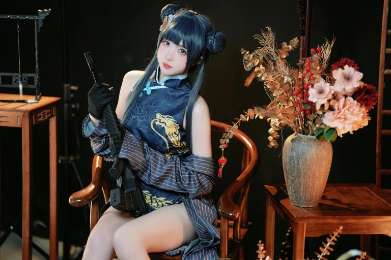 宮本桜《蔚蓝档案 妃咲》主题写真：42张全套美图
