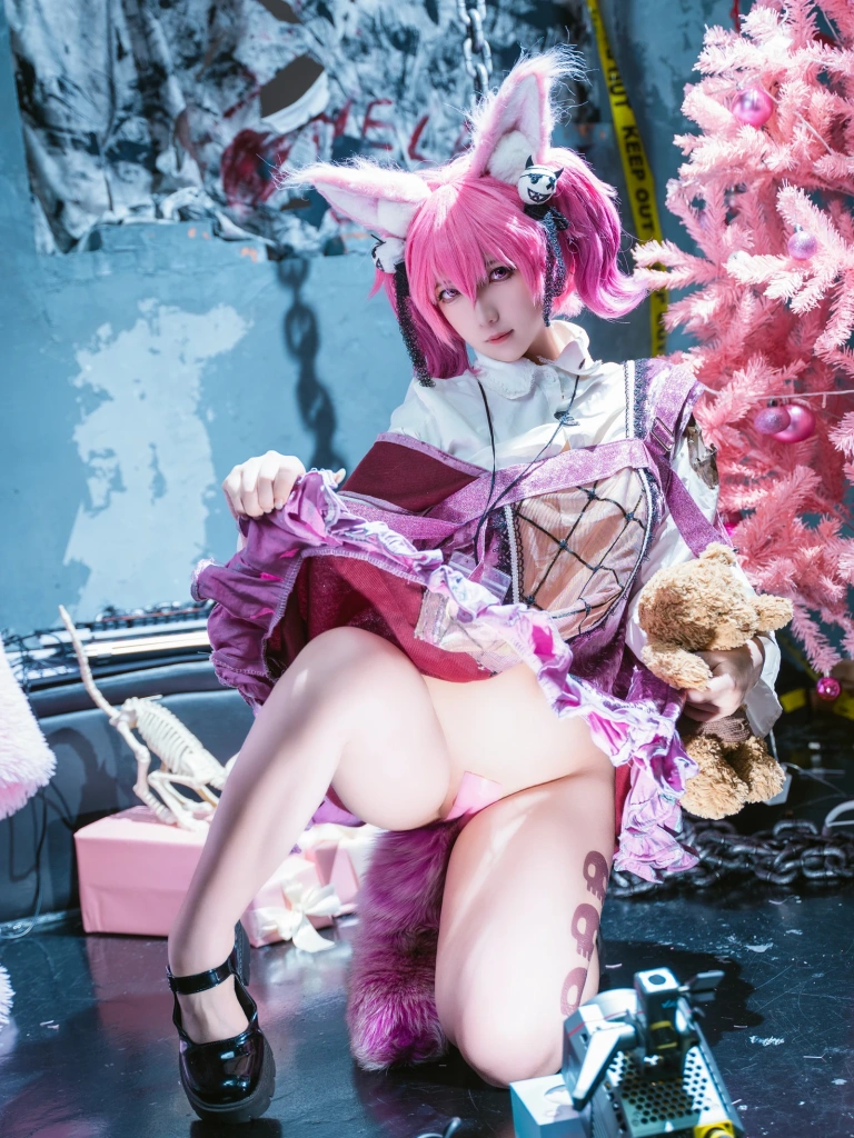 小和甜酒《巫恋》主题写真：44张全套美图