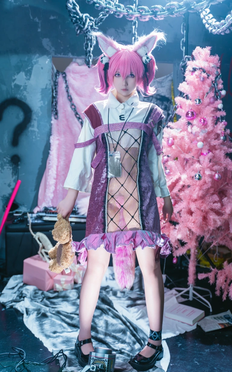 小和甜酒《巫恋》主题写真：44张全套美图