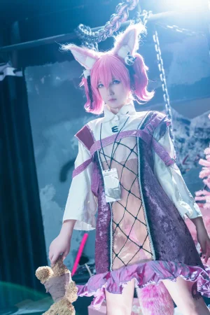 小和甜酒《巫恋》主题写真：44张全套美图
