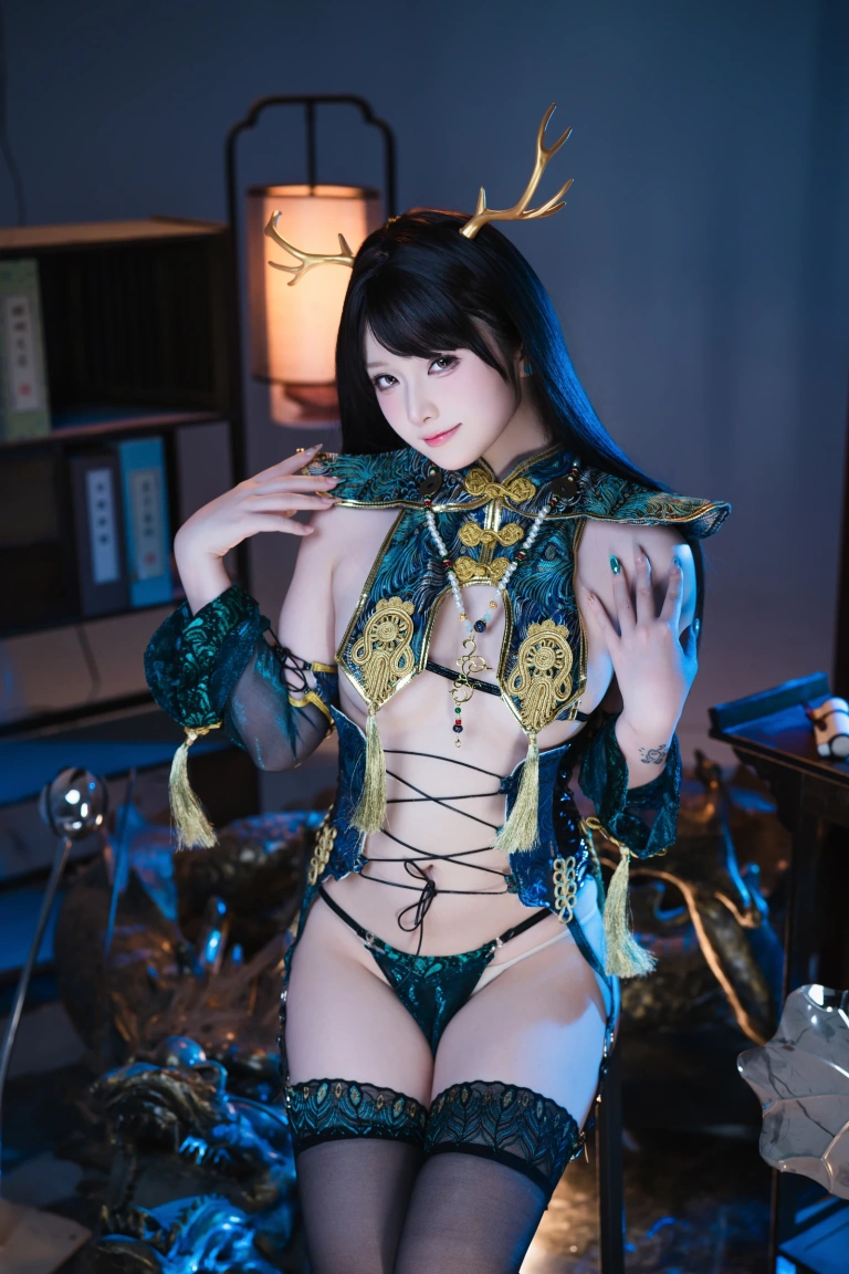 屿鱼《珑》主题写真：50张全套美图