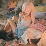 神沢永莉《别当欧尼酱》主题写真：55张全套美图，含3个视频