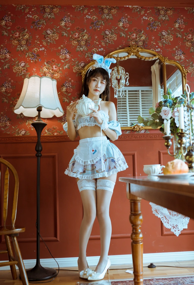 不呆猫《兔子女友》主题写真：55张全套美图