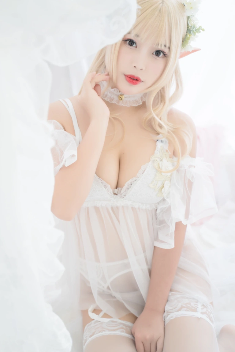 白烨《花精灵》主题写真：92张全套美图，含17个视频