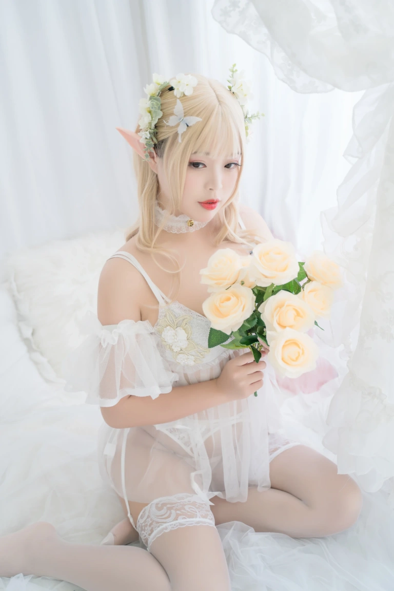 白烨《花精灵》主题写真：92张全套美图，含17个视频