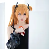 焖焖碳《EVA 明日香》主题写真：29张全套美图