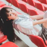 木棉棉《灰色JK制服》主题写真：38张全套美图