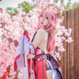 焖焖碳《八重神子》主题写真：15张全套美图