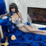 小仓千代《路易九世礼服》主题写真：20张全套美图