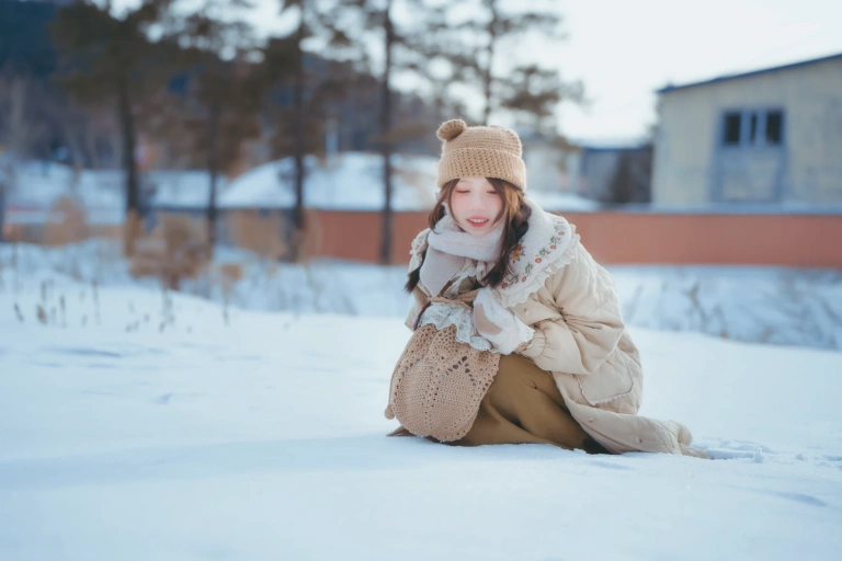 清青琴玖《情书》主题写真：21张全套美图