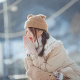 清青琴玖《情书》主题写真：21张全套美图