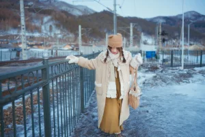 清青琴玖《情书》主题写真：21张全套美图