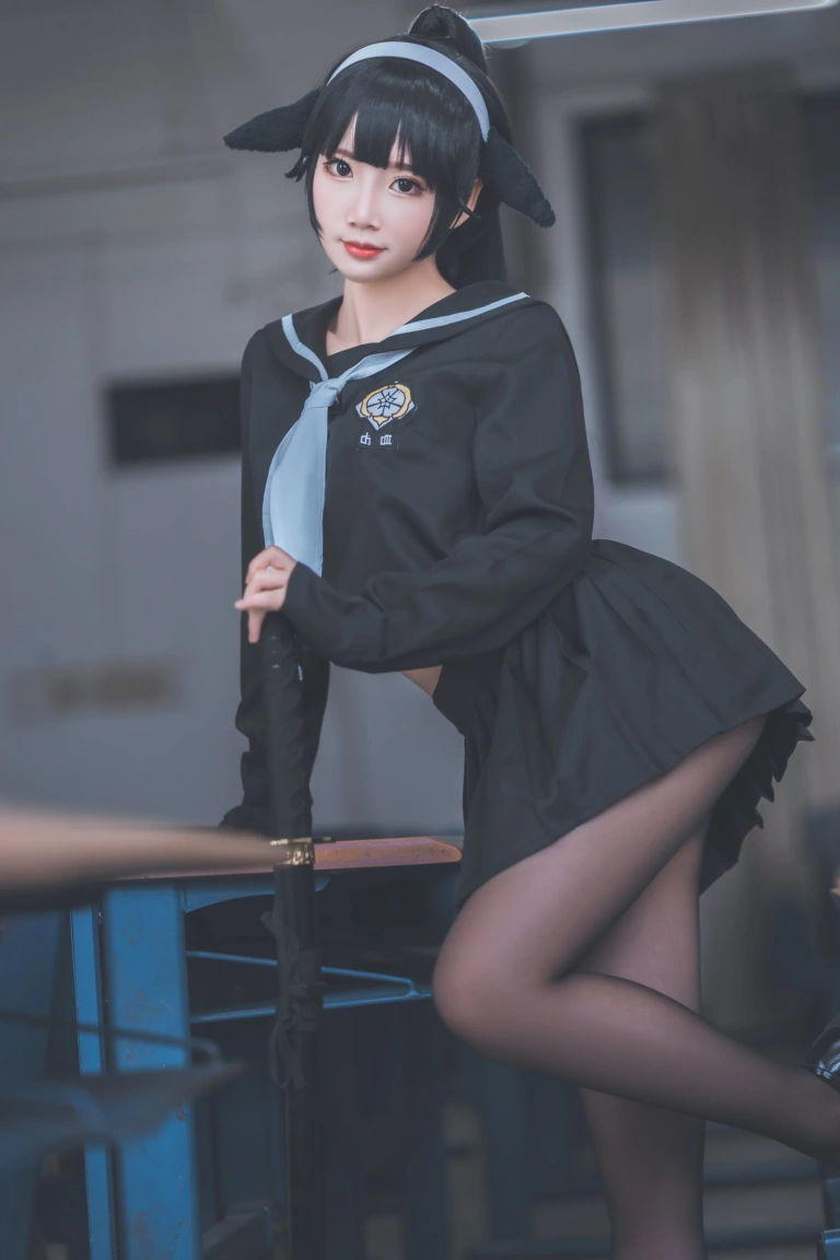 面饼仙儿《高雄仙儿》主题写真：34张全套美图