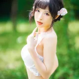 清水由乃《蕾丝花园》主题写真：34张全套美图