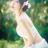 清水由乃《蕾丝花园》主题写真：34张全套美图
